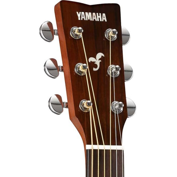 Yamaha FGX800C Cutaway Acoustic/Electric Guitar - Natural