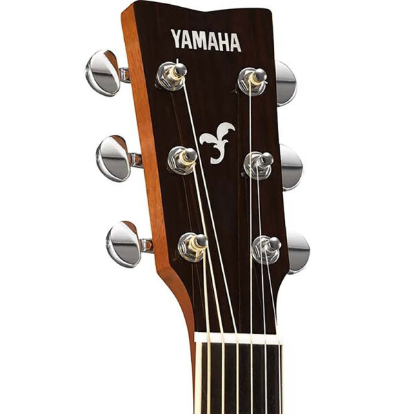 Yamaha FGX820C Cutaway Acoustic/Electric Guitar- Natural